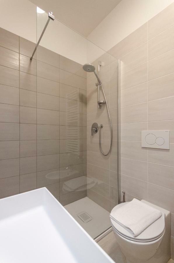 Le Torri Suite, Davanzale Vista Due Torri Bolonya Dış mekan fotoğraf